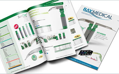 Дизайн каталога медицинского оборудования с светлых зеленых тонах